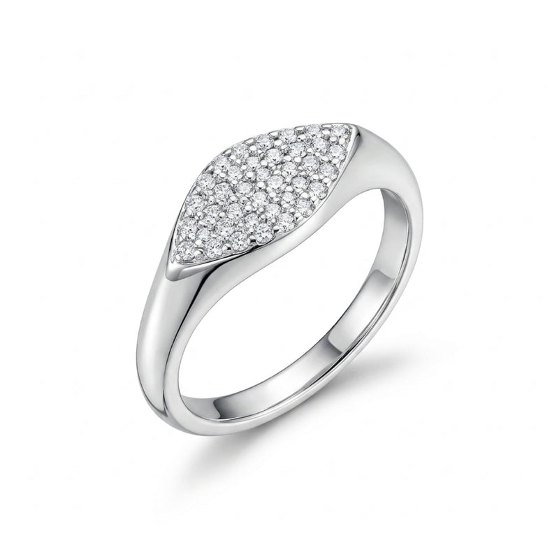 Pavé Elegance Ring